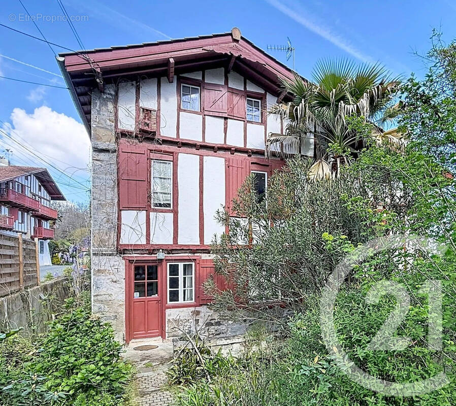 Maison à USTARITZ