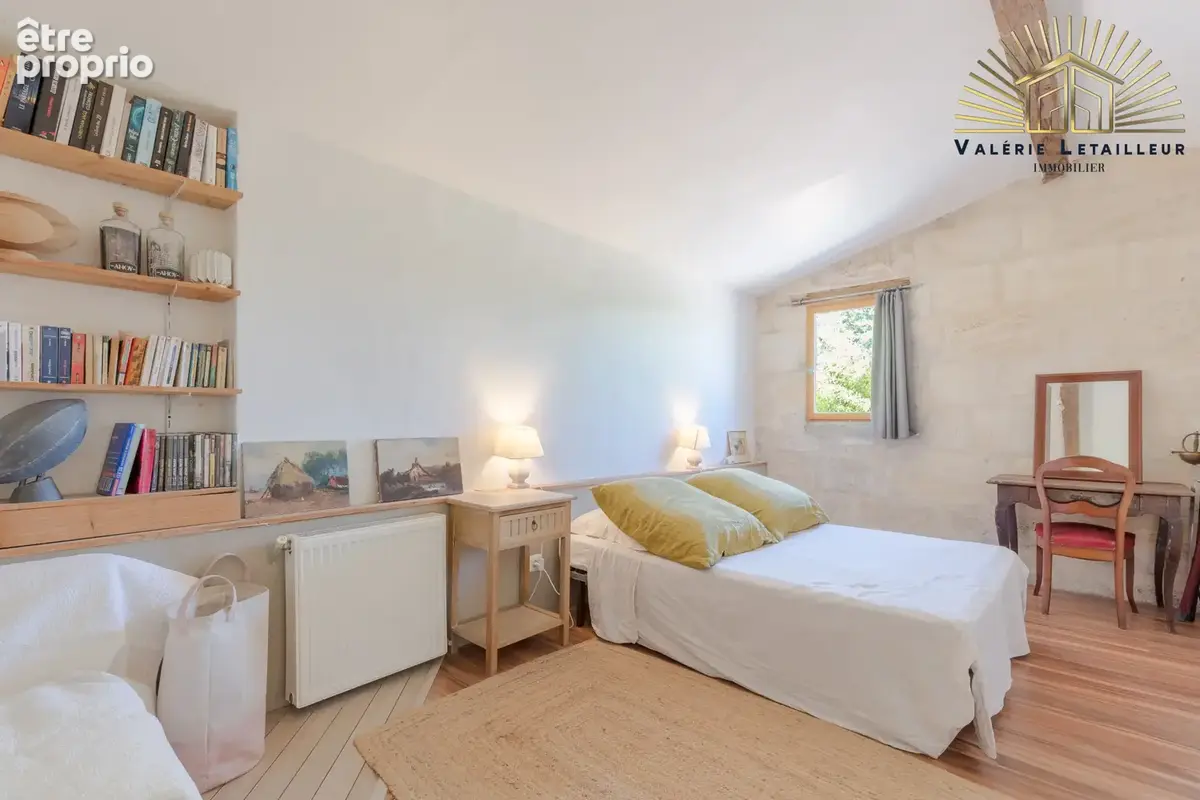 Bruges limite Le Bouscat   Une élégante maison en pierre de 302 m2 au charme préservé - photo 15