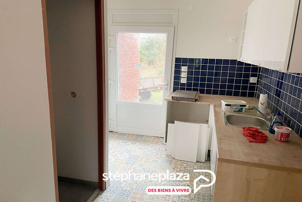 Appartement à LE MESNIL-ESNARD