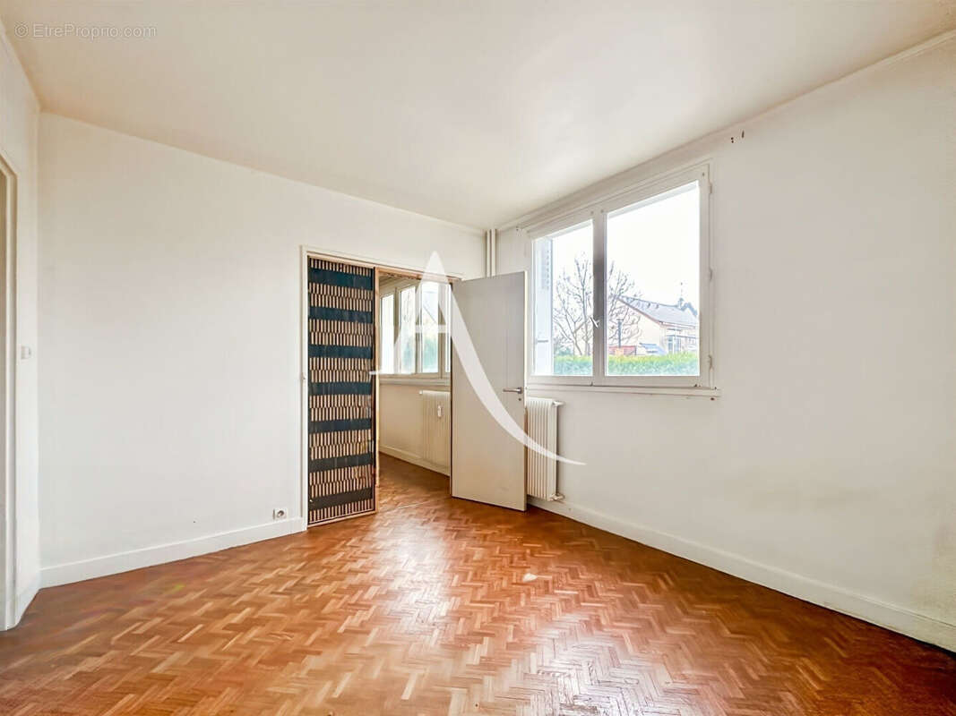 Appartement à BOIS-D'ARCY