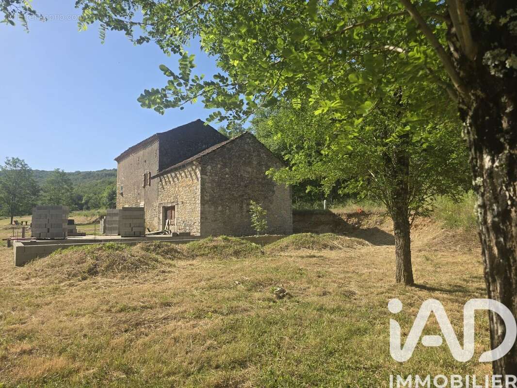 Maison 78 m² à Saint-Medard  - photo 4