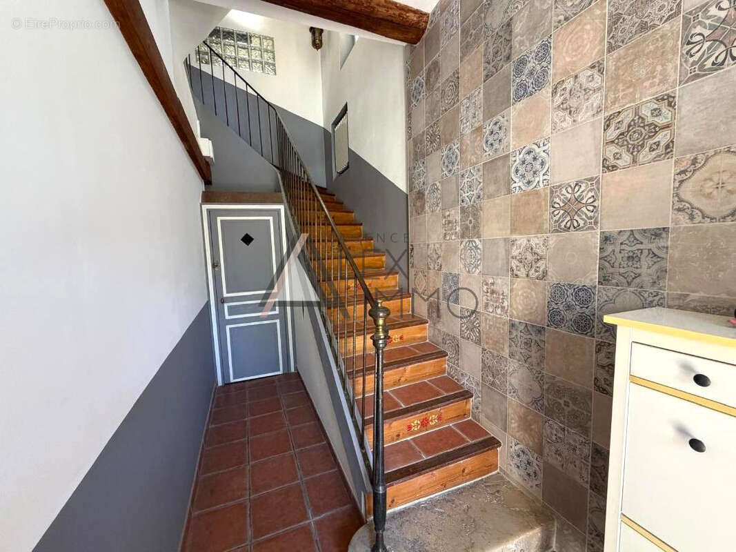 Maison à MARSEILLE-4E