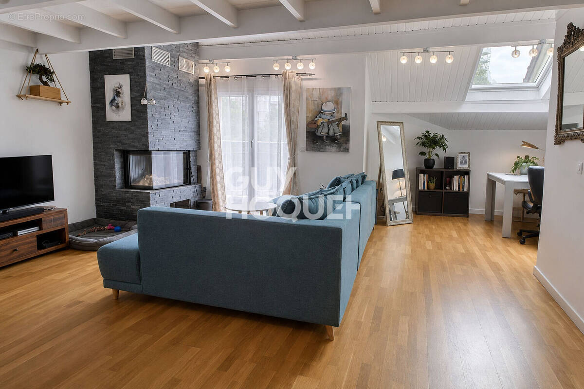 Appartement à CHAVILLE