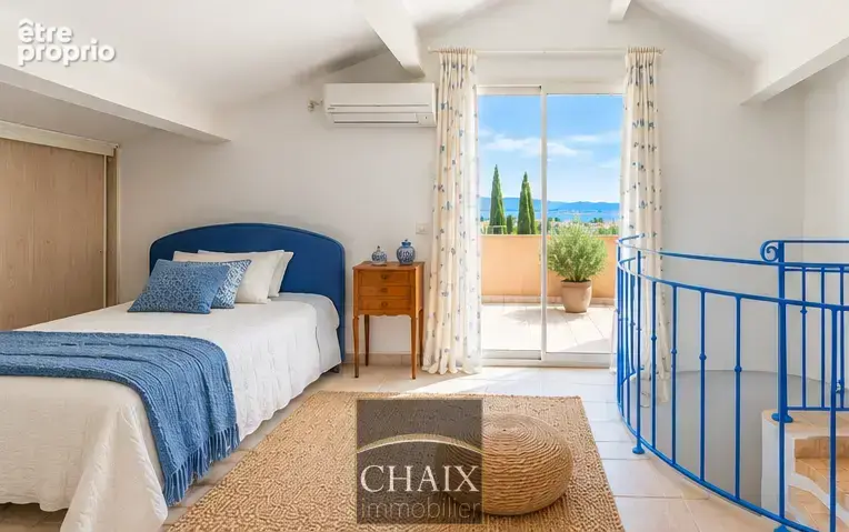 La ciotat   villa de caractère avec vue mer, piscine et jardin paysager   aux portes du parc national des cala - photo 9