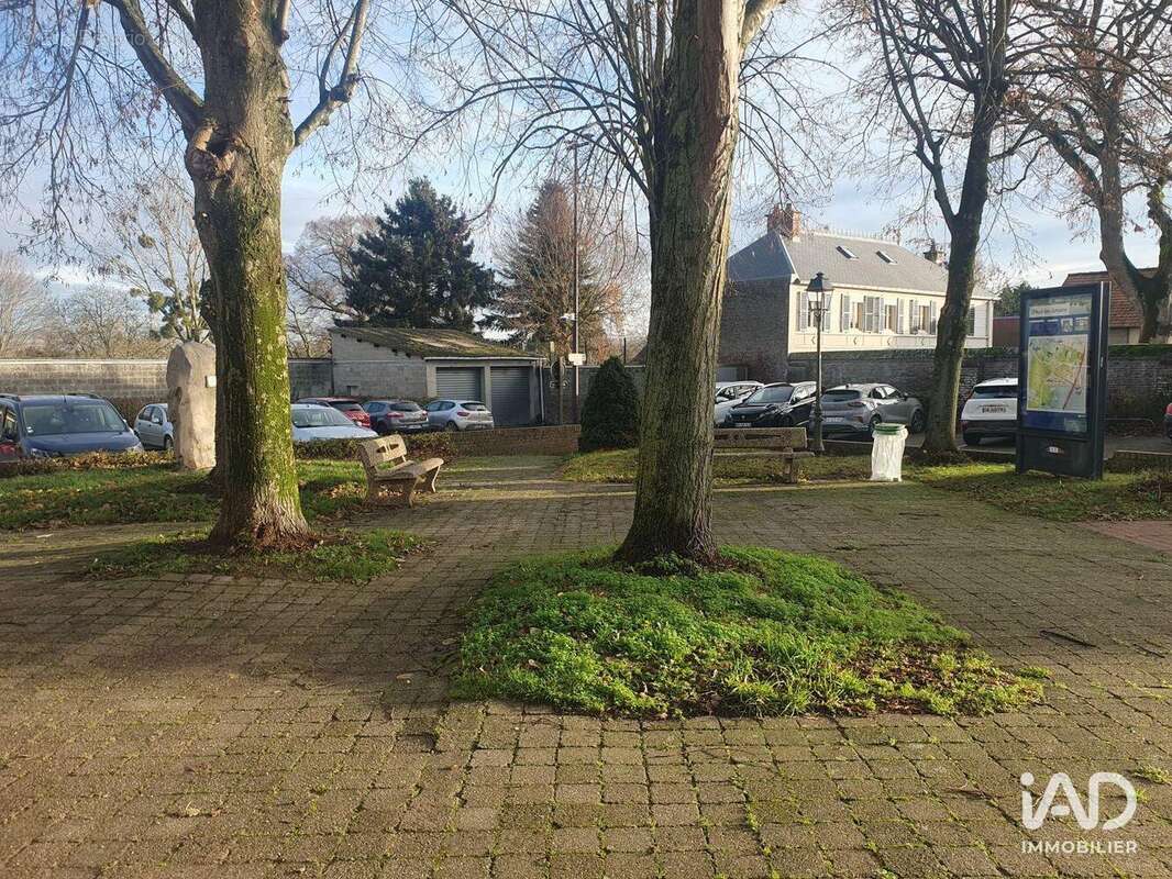 Photo 6 - Commerce à DREUIL-LES-AMIENS