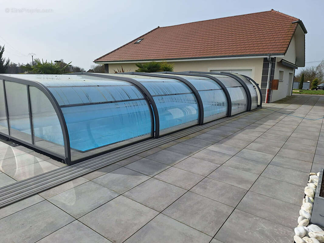 Maison à ASNANS-BEAUVOISIN