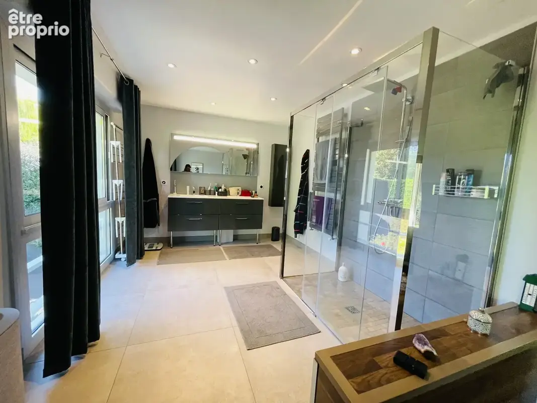 Propriété contemporaine de plain pied sur 1400m2 de terrain sans vis à vis - photo 19