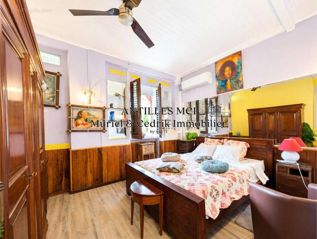 Maison 221 m² à Fort-De-France  - photo 4