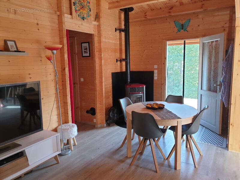 Maison à FRESSE-SUR-MOSELLE