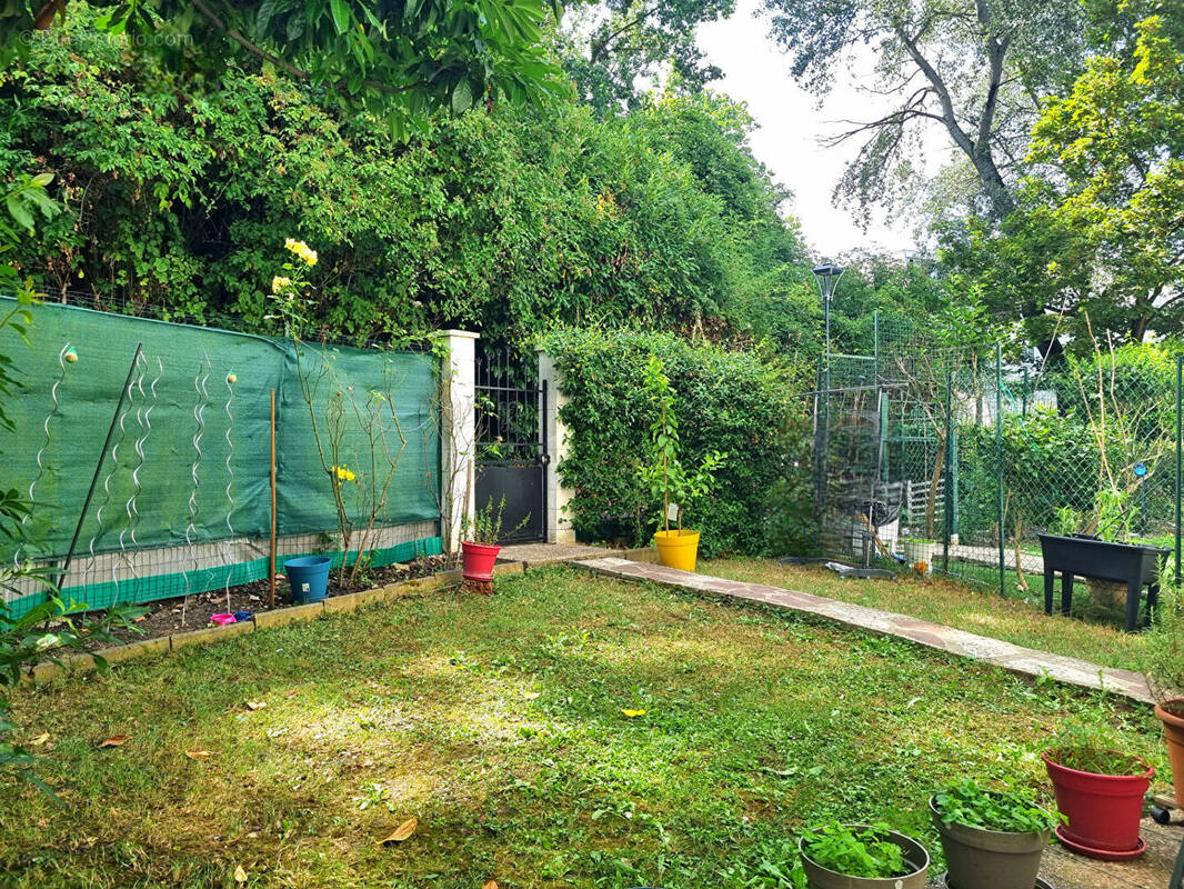 Appartement à FONTENAY-SOUS-BOIS