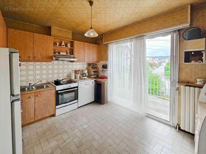 Maison à LONS-LE-SAUNIER