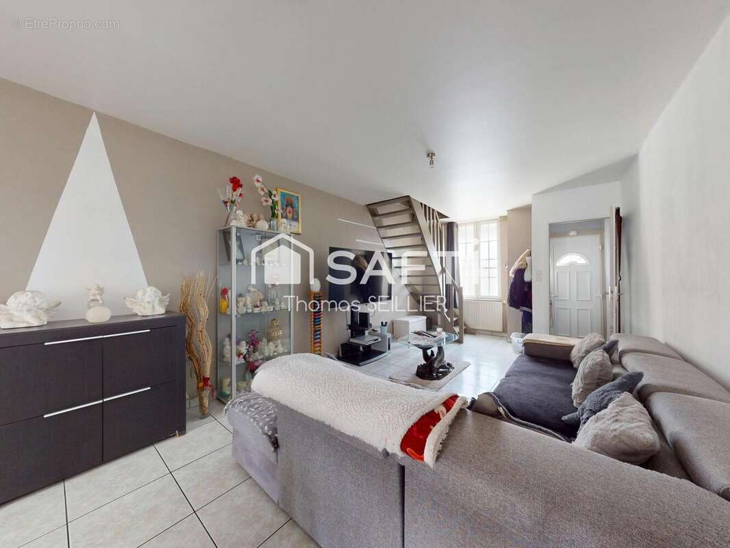 Maison 87 m² à Wattrelos  - photo 5