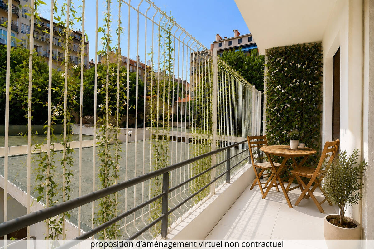 Appartement à MARSEILLE-8E