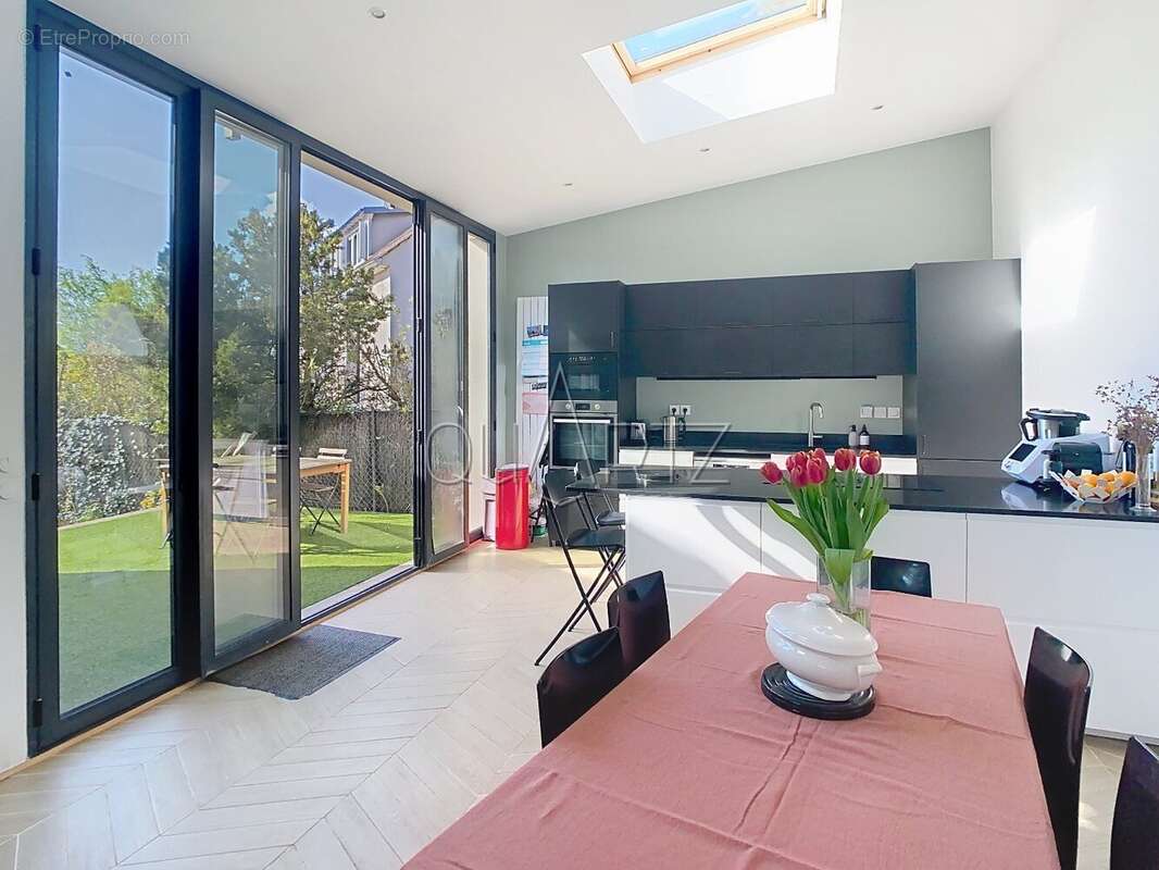 Maison à LE CHESNAY