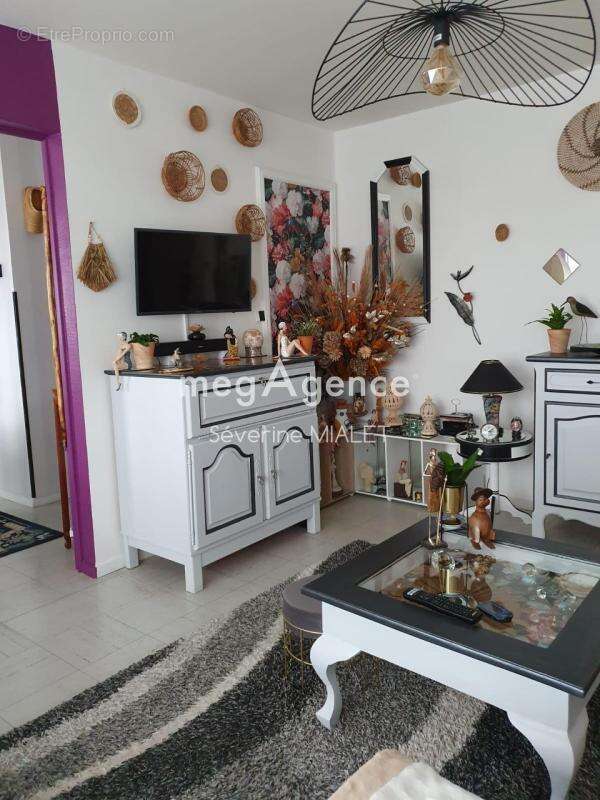 Appartement 72 m² à Cognac - photo 4
