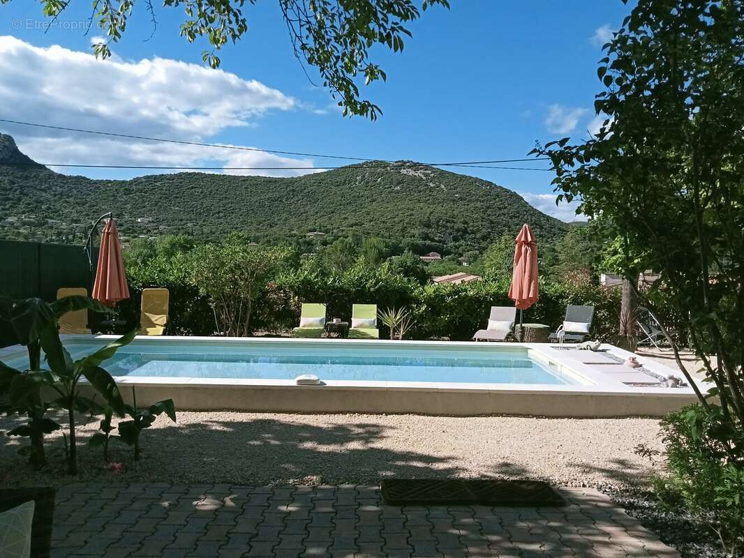 Maison à SAINT-HIPPOLYTE-DU-FORT