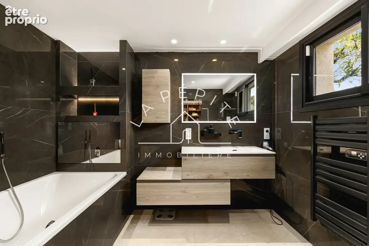 PÉGOMAS   Villa coup de cœur rénovée avec piscine   Calme absolu - photo 10