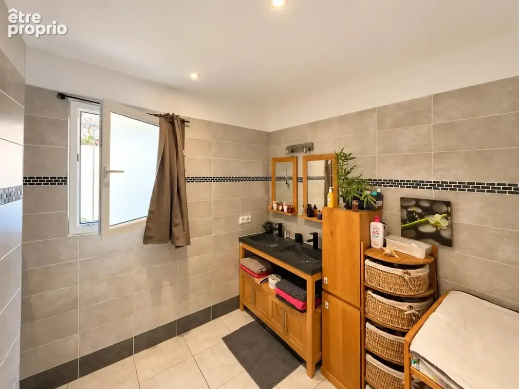 Maison 4 pièces 117 m² à vendre à Poussan (34560) - photo 9