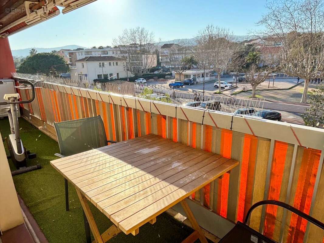 Appartement à FREJUS