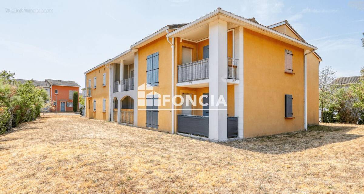 Appartement à CORNEBARRIEU