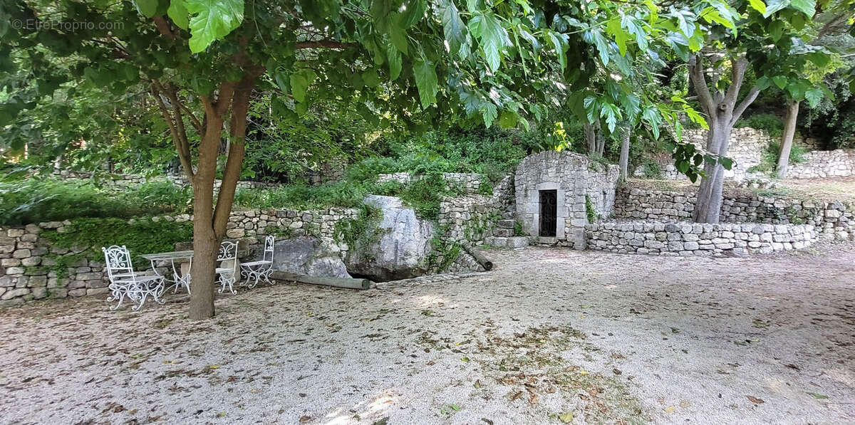 Maison avec vue panoramique, piscine et gite - photo 12