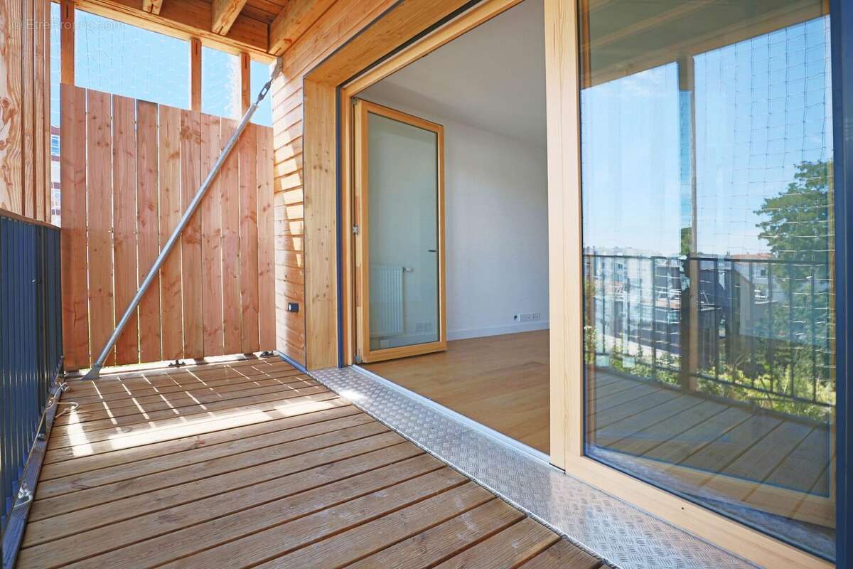 Appartement 81 m² à Montreuil  - photo 7