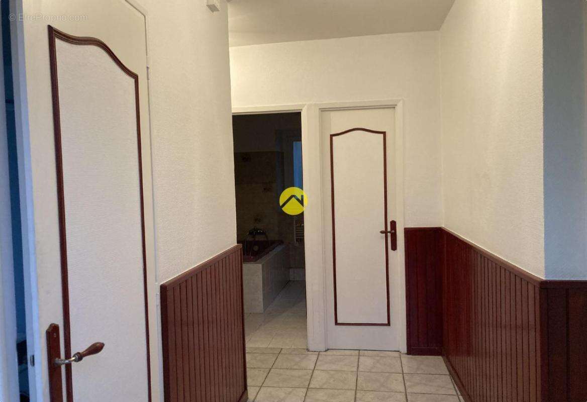 Proche avord maison 6 pieces - photo 4