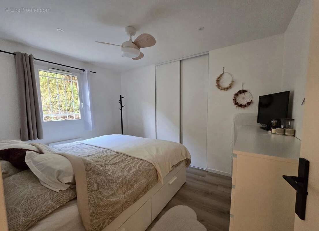 Appartement à MOUGINS