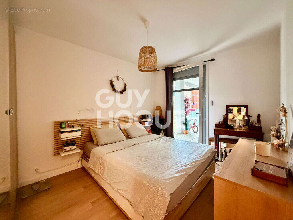 Appartement à COLOMBES