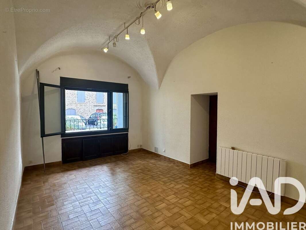 Photo 6 - Maison à SAINT-SATURNIN-DE-LUCIAN