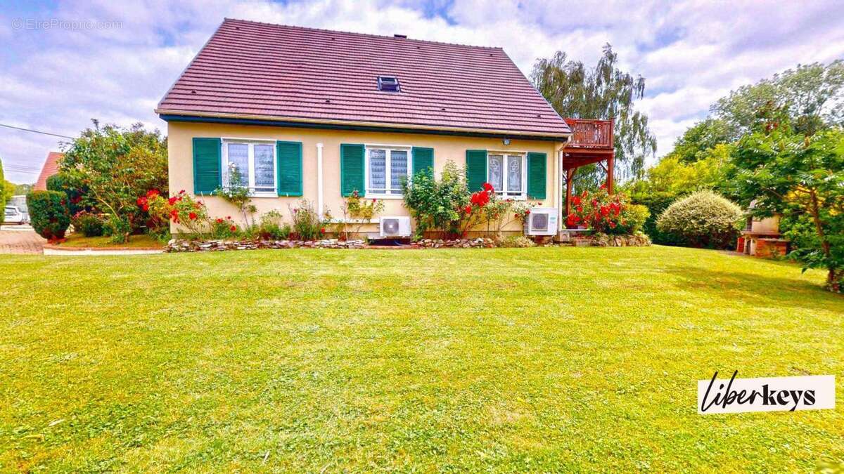 Maison à ULLY-SAINT-GEORGES