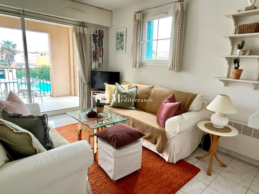 Appartement à GRIMAUD