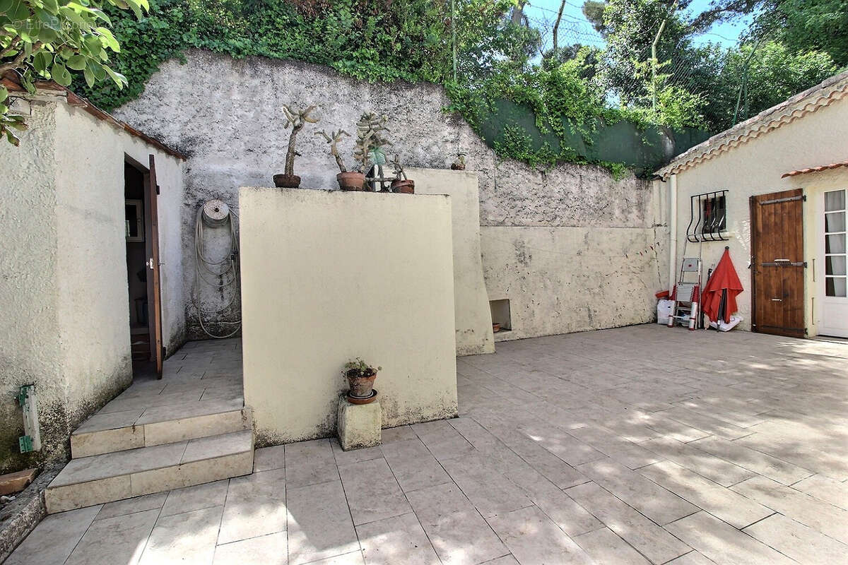 Maison à MARSEILLE-11E