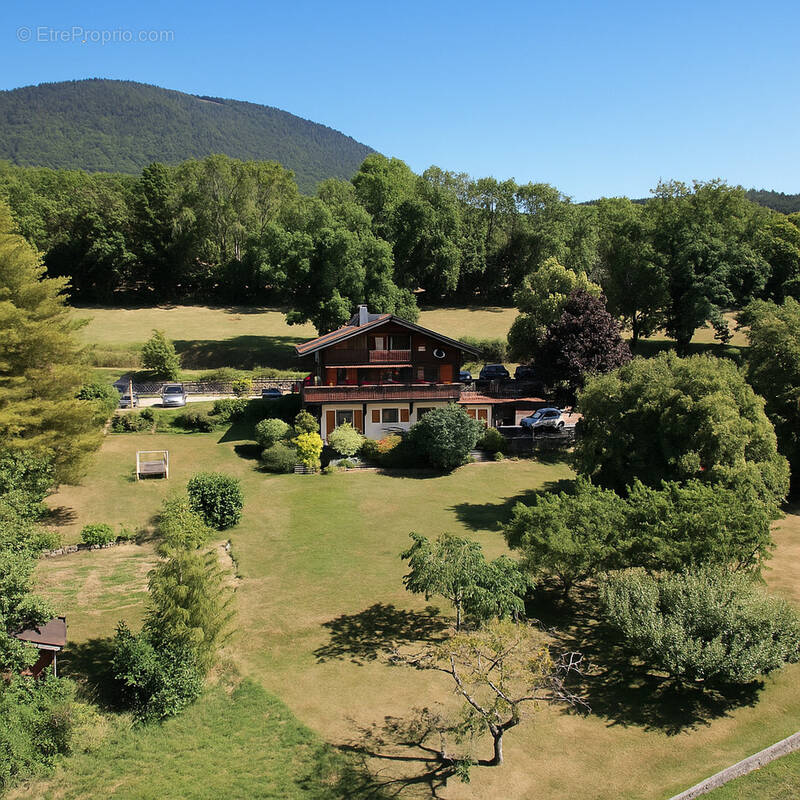 Maison à VESANCY