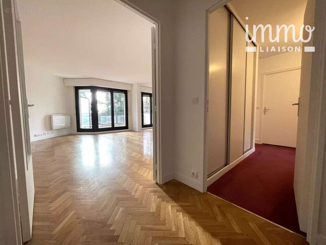 Appartement à VERSAILLES