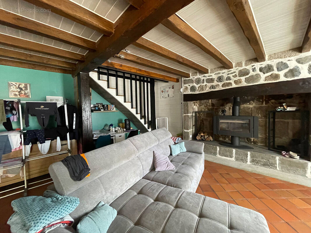 Maison à LACAPELLE-BARRES