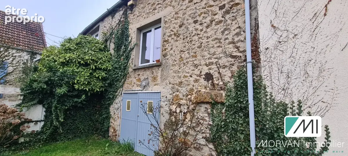Maison 47 m² à Les Essarts-Le-Roi  - photo 1