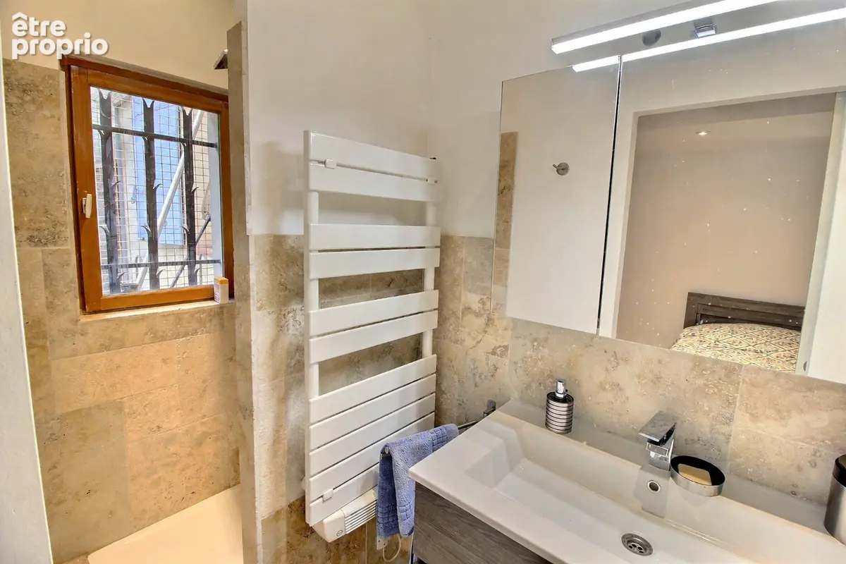 Maison de plain-pied 127 m² ? Jardin arboré, grand garage et environnement privilégié - photo 9