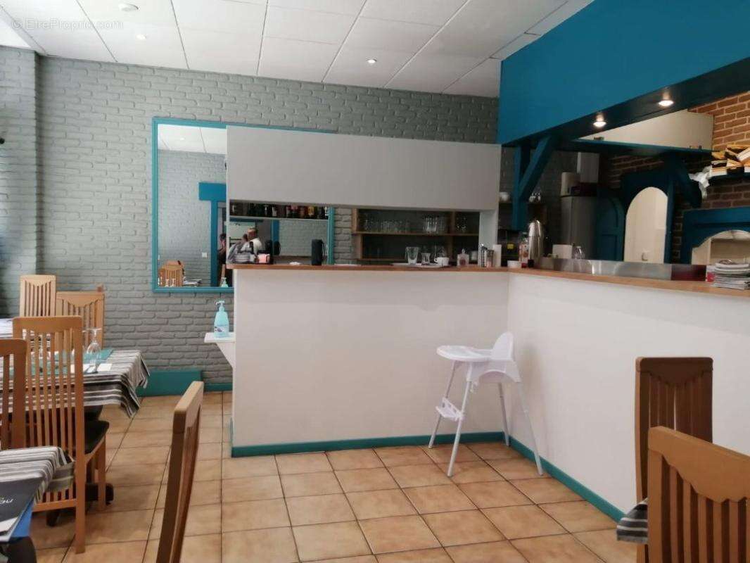 Commerce 68 m² à Dieppe  - photo 3