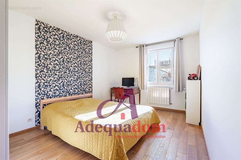 Maison à BOIS-COLOMBES