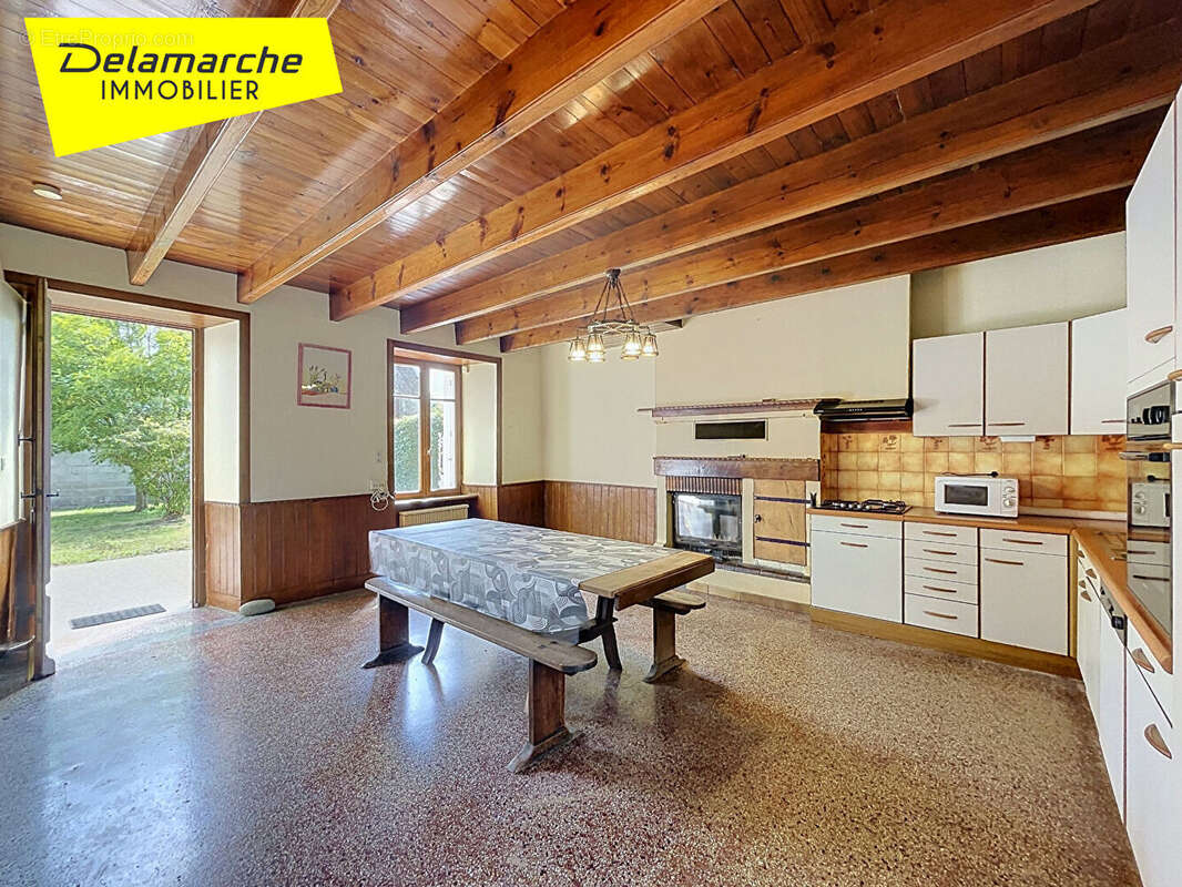 À  vendre ? Charmante maison familiale avec dépendance à Hudimesnil - photo 3