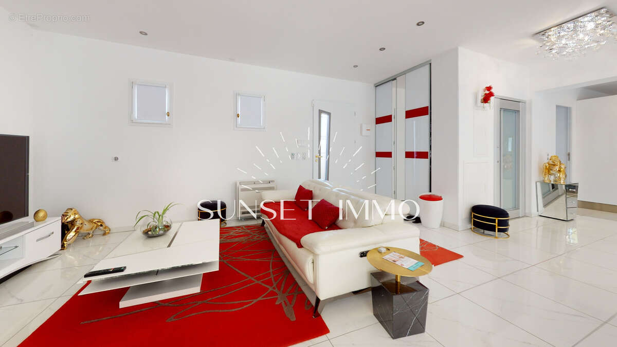 Maison à SEPTEMES-LES-VALLONS