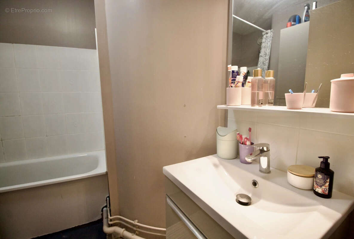 Appartement à ELANCOURT