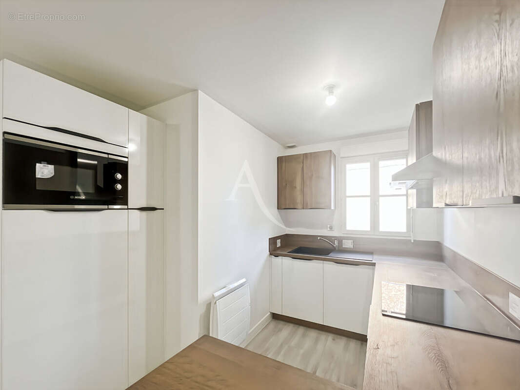 Maison à MOISSY-CRAMAYEL