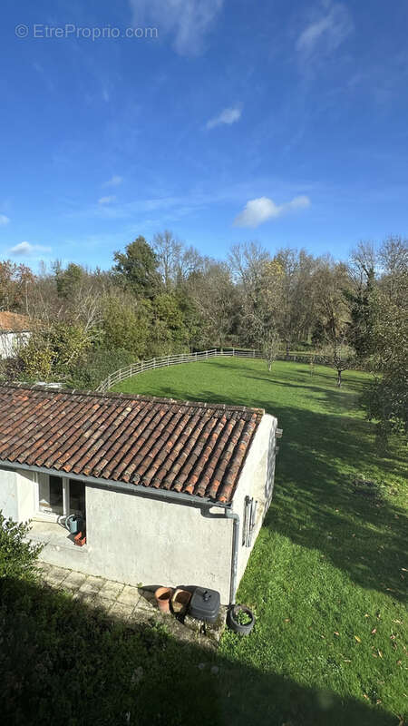 Maison à AUTHON-EBEON