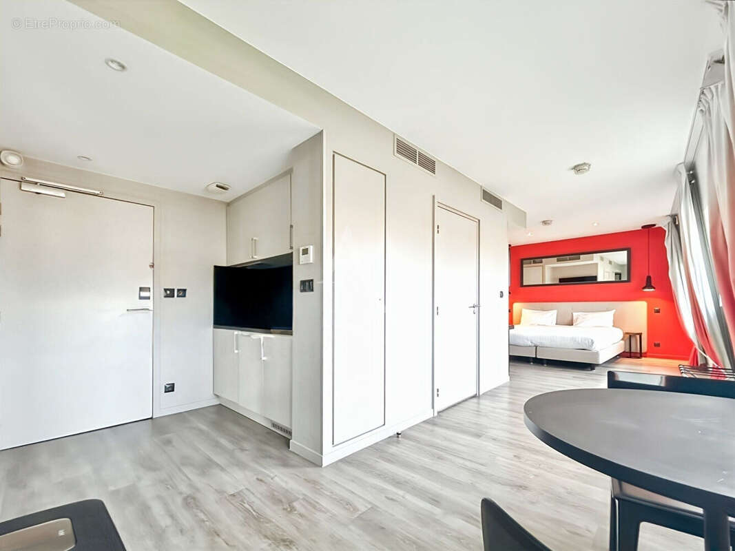 Appartement à PARIS-19E