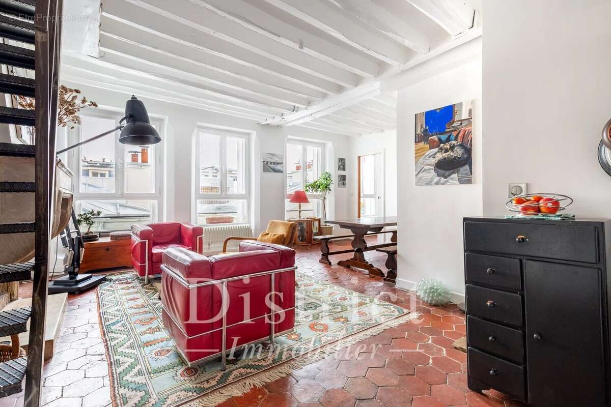 Appartement à PARIS-4E