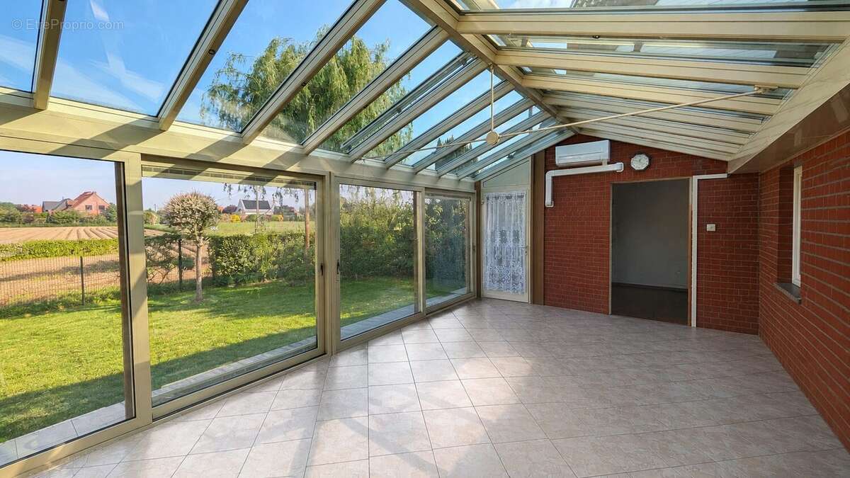 Maison à MERIGNIES