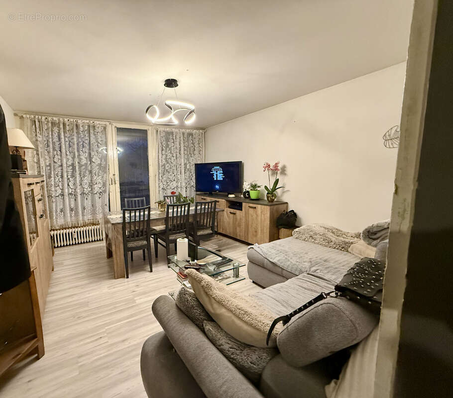 Appartement à CLUSES