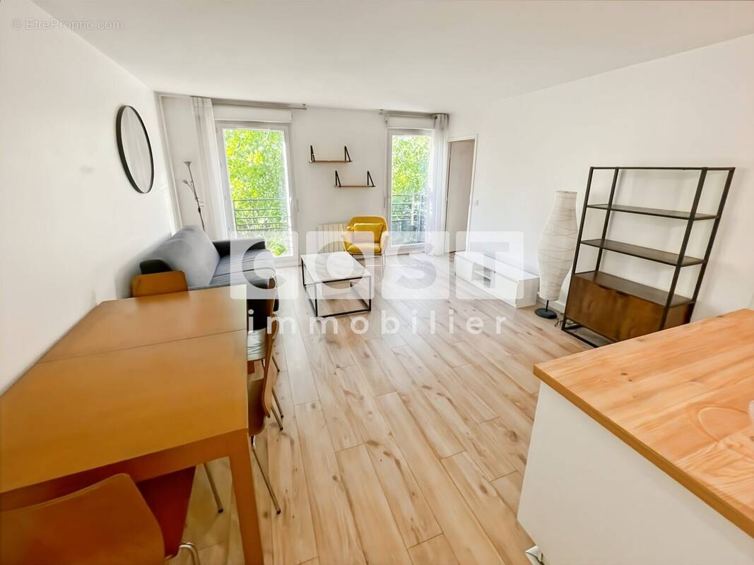 Appartement à COLOMBES